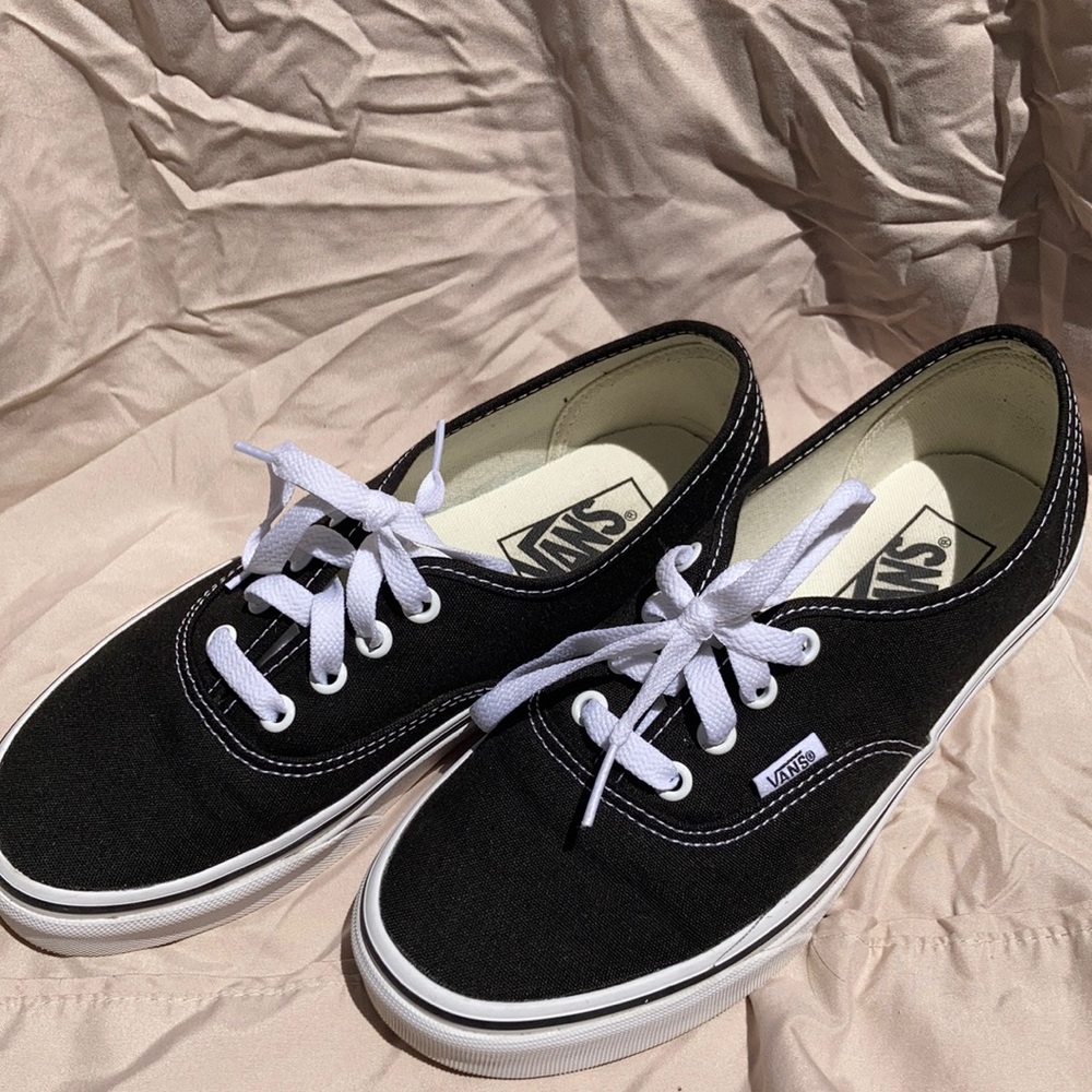 Size 7 women’s Vans black shoes